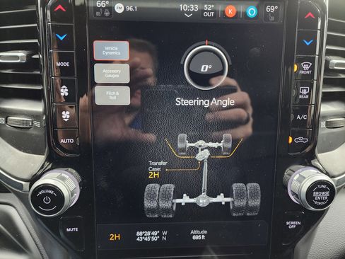 Used 2023 RAM 3500 Laramie image 77