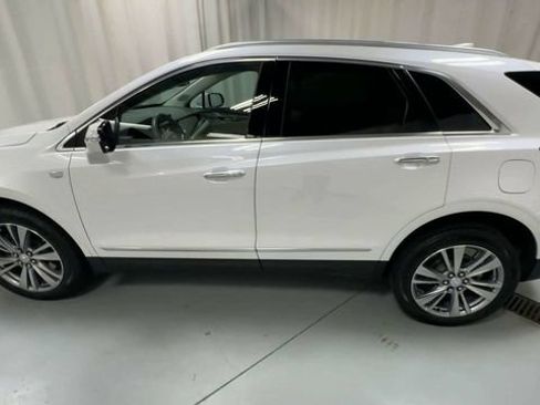 Used 2024 Cadillac XT5 Premium Luxury AWD/4WD image 5