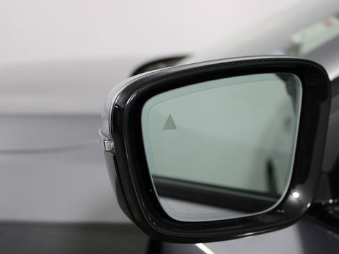 Used 2023 BMW 530e w/ M Sport Package image 47