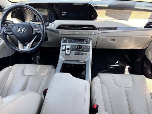 Used 2022 Hyundai Palisade SEL w/ Premium Package FWD image 13