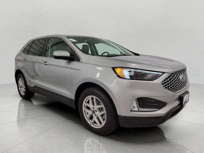 Used 2024 Ford Edge SEL w/ Convenience Package