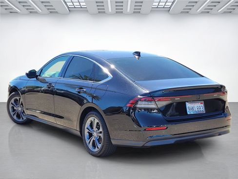 Used 2023 Honda Accord EX image 14