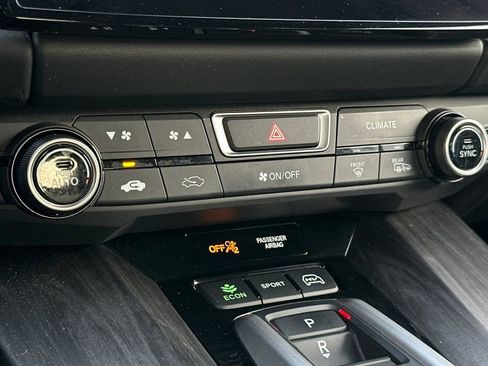 Certified 2021 Honda Clarity Plug-In Hybrid image 22