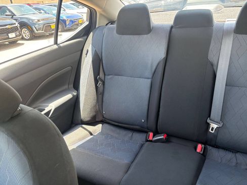 Used 2025 Nissan Versa SV FWD image 37