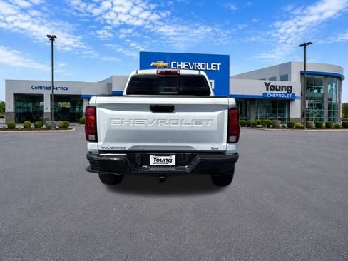 Used 2025 Chevrolet Colorado Trail Boss AWD/4WD image 6