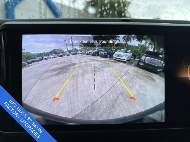 Used 2024 Jeep Wrangler Unlimited Sahara AWD/4WD image 24