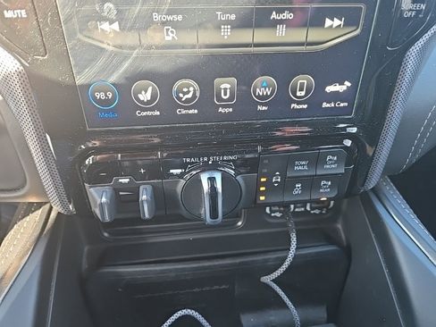 Used 2021 RAM 1500 Limited image 17