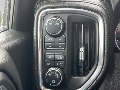 Certified 2020 Chevrolet Silverado 1500 LT Trail Boss AWD/4WD image 32