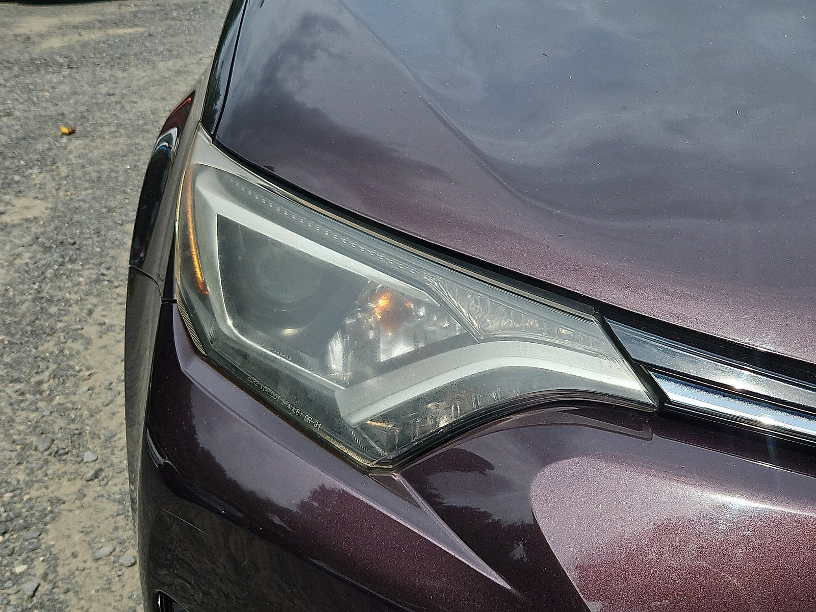Used 2017 Toyota RAV4 XLE AWD/4WD image 10