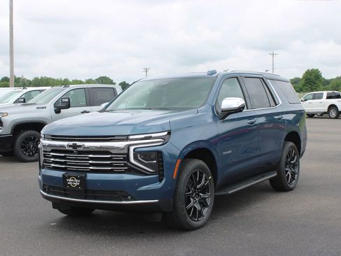 New 2026 Chevrolet Tahoe Premier w/ Sun And Tow Package AWD/4WD image 4