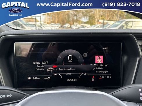 Used 2025 GMC Terrain Elevation image 24