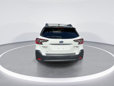Used 2023 Subaru Outback Onyx Edition XT AWD/4WD image 7