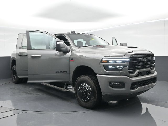 New 2026 RAM 3500 Laramie AWD/4WD image 63
