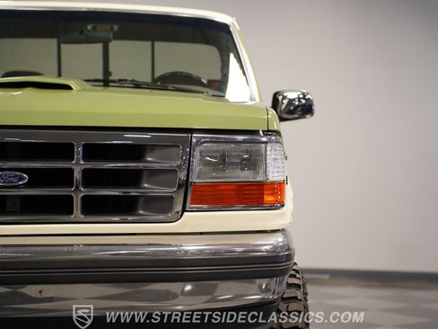 Used 1996 Ford F250 Custom XLT 4x4 image 20