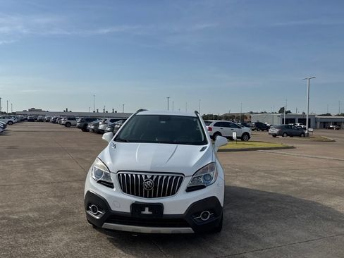 Used 2016 Buick Encore Convenience FWD image 5