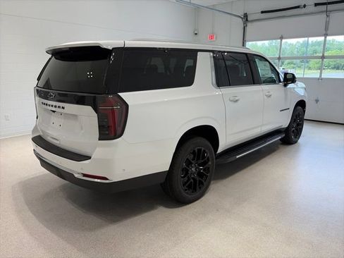 New 2026 Chevrolet Suburban LS w/ LPO, Dark Essentials Package AWD/4WD image 6