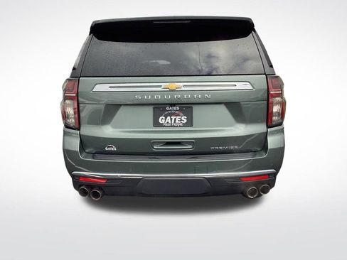 Used 2023 Chevrolet Suburban Premier image 39