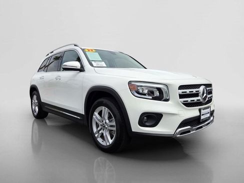 Certified 2022 Mercedes-Benz GLB 250 4MATIC w/ Premium Package Lite image 7