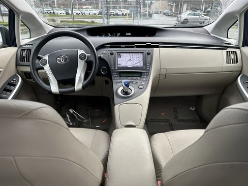 Used 2010 Toyota Prius Five image 17