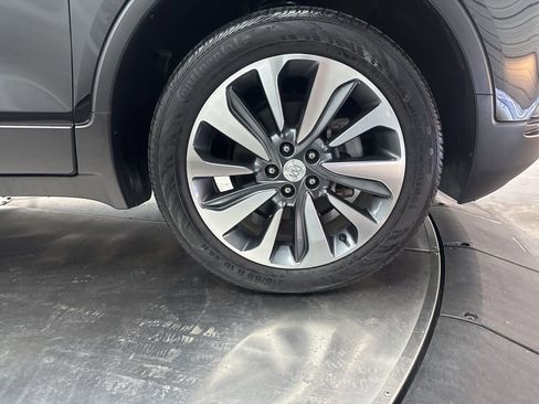 Used 2022 Buick Encore Preferred w/ Safety Package image 9