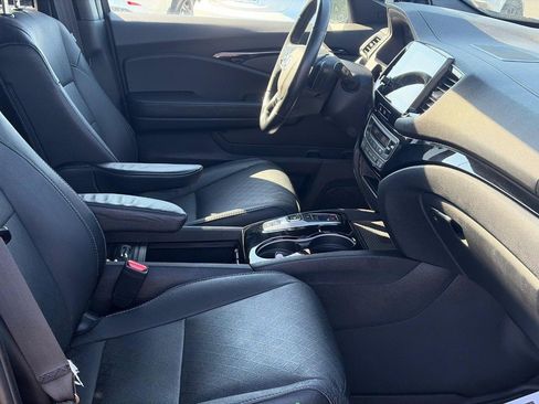Used 2021 Honda Passport Elite image 18