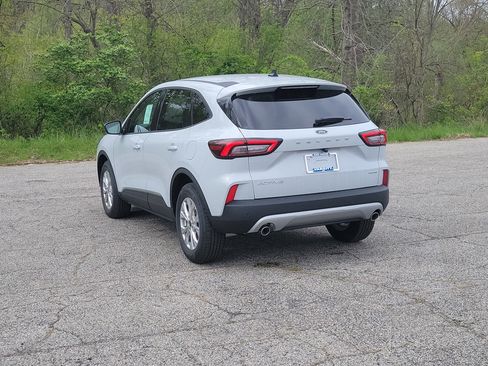 New 2026 Ford Escape Active w/ Tech Pack #1 AWD/4WD image 3