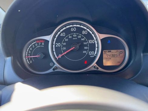 Used 2011 MAZDA MAZDA2 Touring image 13