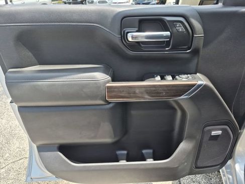 Used 2020 Chevrolet Silverado 1500 RST w/ All-Star Edition RWD image 9