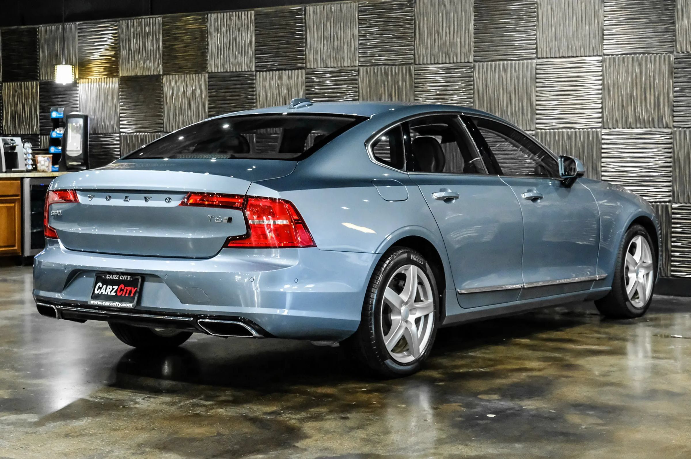 Used 2017 Volvo S90 T6 Inscription w/ Vision Package AWD/4WD image 8