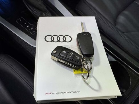 Used 2022 Audi Q3 2.0T Premium Plus AWD/4WD image 39