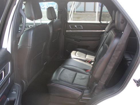 Used 2019 Ford Explorer Sport w/ Equipment Group 401A AWD/4WD image 20