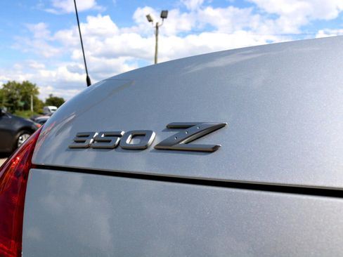 Used 2008 Nissan 350Z Enthusiast image 13