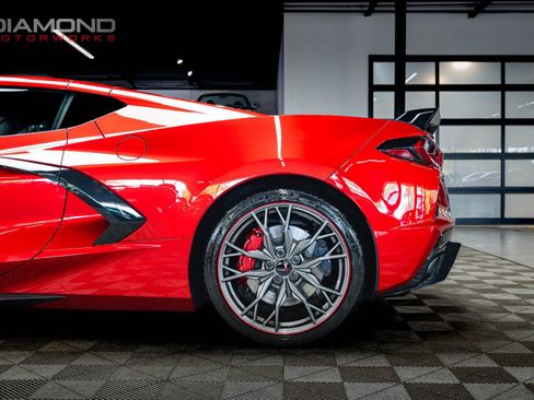 Used 2024 Chevrolet Corvette Stingray Premium Cpe w/ Z51 Performance Package RWD image 11