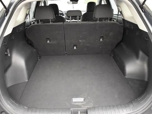 Used 2025 Kia Sportage LX FWD image 18
