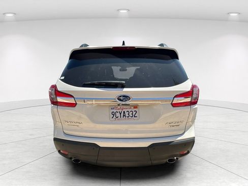 Used 2022 Subaru Ascent Limited AWD/4WD image 5