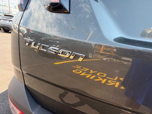 Certified 2023 Hyundai Tucson SEL AWD/4WD image 10