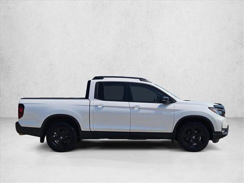 Used 2024 Honda Ridgeline Black Edition image 4