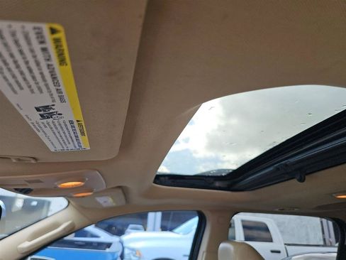 Used 2012 GMC Acadia Denali FWD image 19