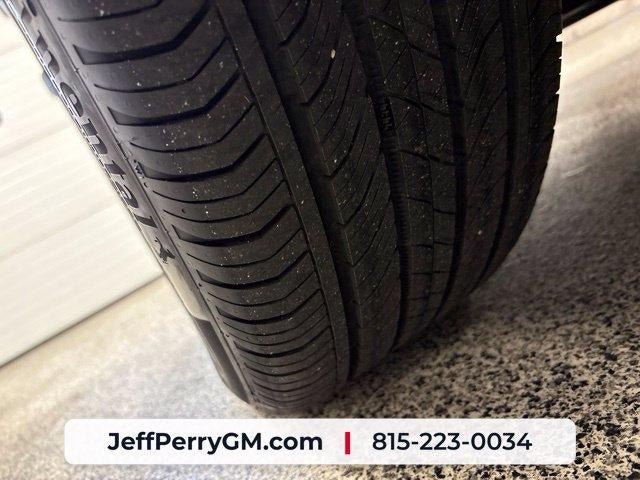 Used 2025 Buick Envision Avenir AWD/4WD image 36