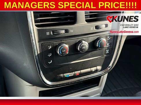 Used 2014 Dodge Grand Caravan American Value Package w/ UConnect Hands-Free Group image 21