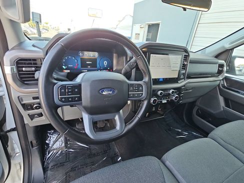 Used 2025 Ford F150 XLT w/ Equipment Group 301A Standard RWD image 17