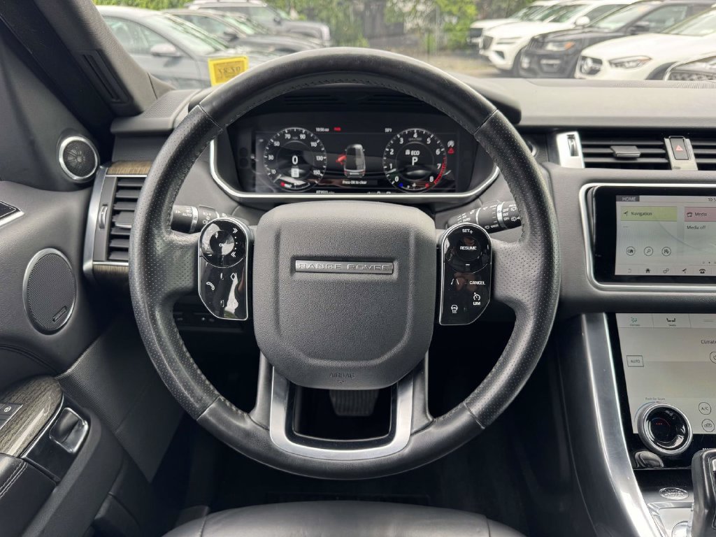 Used 2019 Land Rover Range Rover Sport HSE AWD/4WD image 15