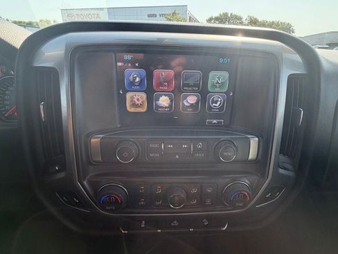 Used 2018 Chevrolet Silverado 1500 LT w/ Texas Edition AWD/4WD image 13