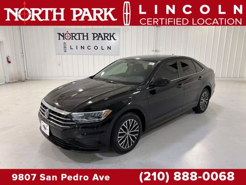 Used 2021 Volkswagen Jetta S image 1