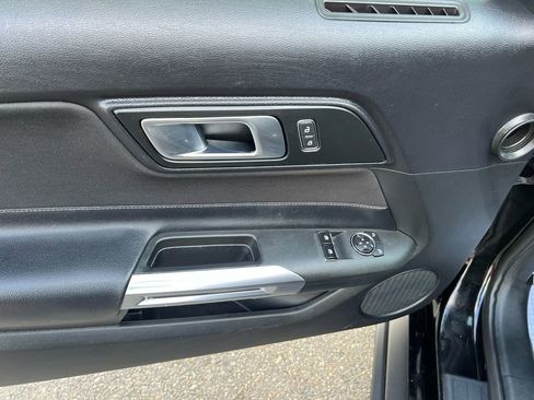 Used 2019 Ford Mustang EcoBoost w/ Black Accent Package image 13