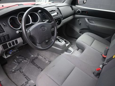 Used 2006 Toyota Tacoma 2WD Regular Cab image 12