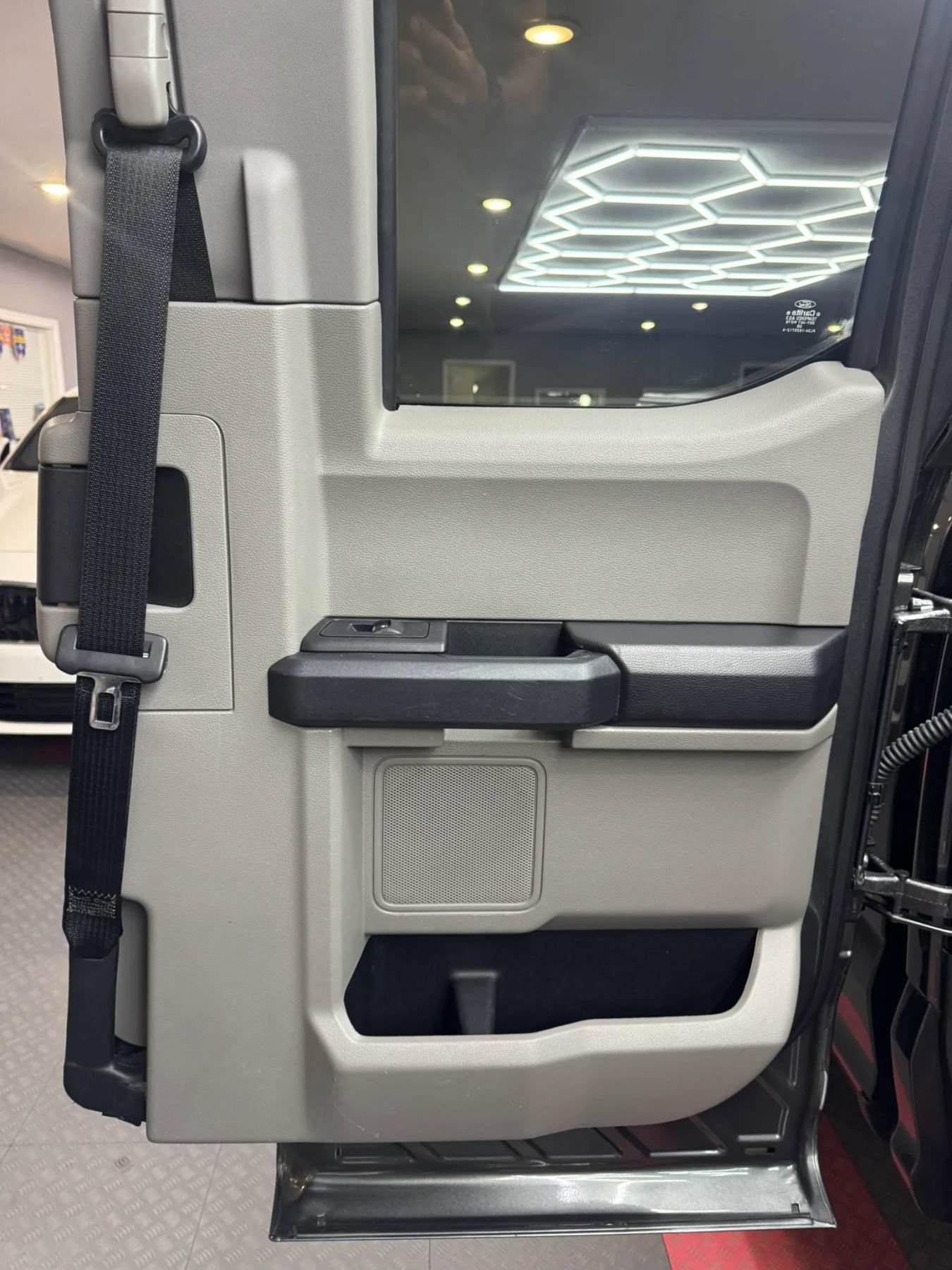 Used 2020 Ford F150 XL w/ Equipment Group 101A Mid AWD/4WD image 28