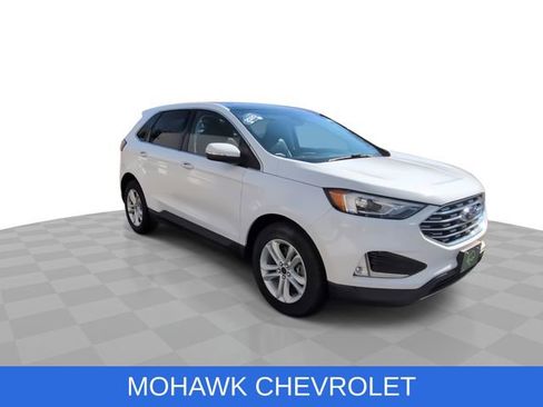 Used 2020 Ford Edge SEL w/ Cold Weather Package image 2