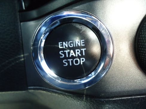 Used 2017 Toyota Tacoma TRD Pro AWD/4WD image 23