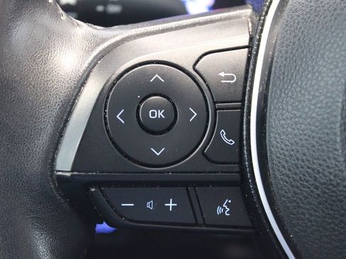 Used 2019 Toyota RAV4 Limited w/ Carpet Mat Package image 21